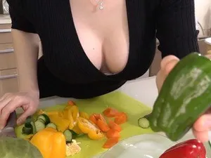 MRHP-024 Một Người Phụ Nữ Có Chồng Yếu Đuối Sống Trong Cùng Một Tòa Nhà Chung Cư - Vô Tình Quyến Rũ Tôi Trong Chiếc Quần Jeans Bó Sát - Tôi Không Thể Cưỡng Lại