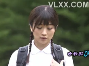 Massage spa Changchun cô gái trẻ đang massage, không chịu nổi, mông to vặn vẹo, con cặc to vào