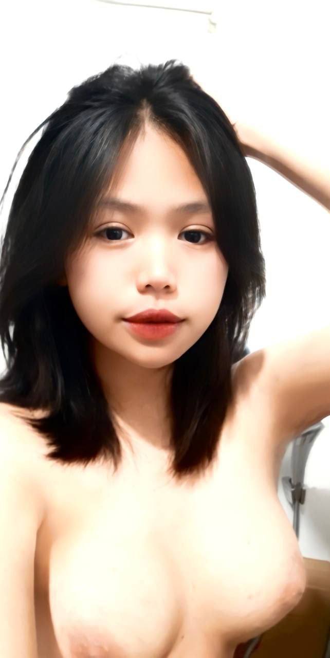 Mu em đồng nghiệp múp rụp bú mãi không chán